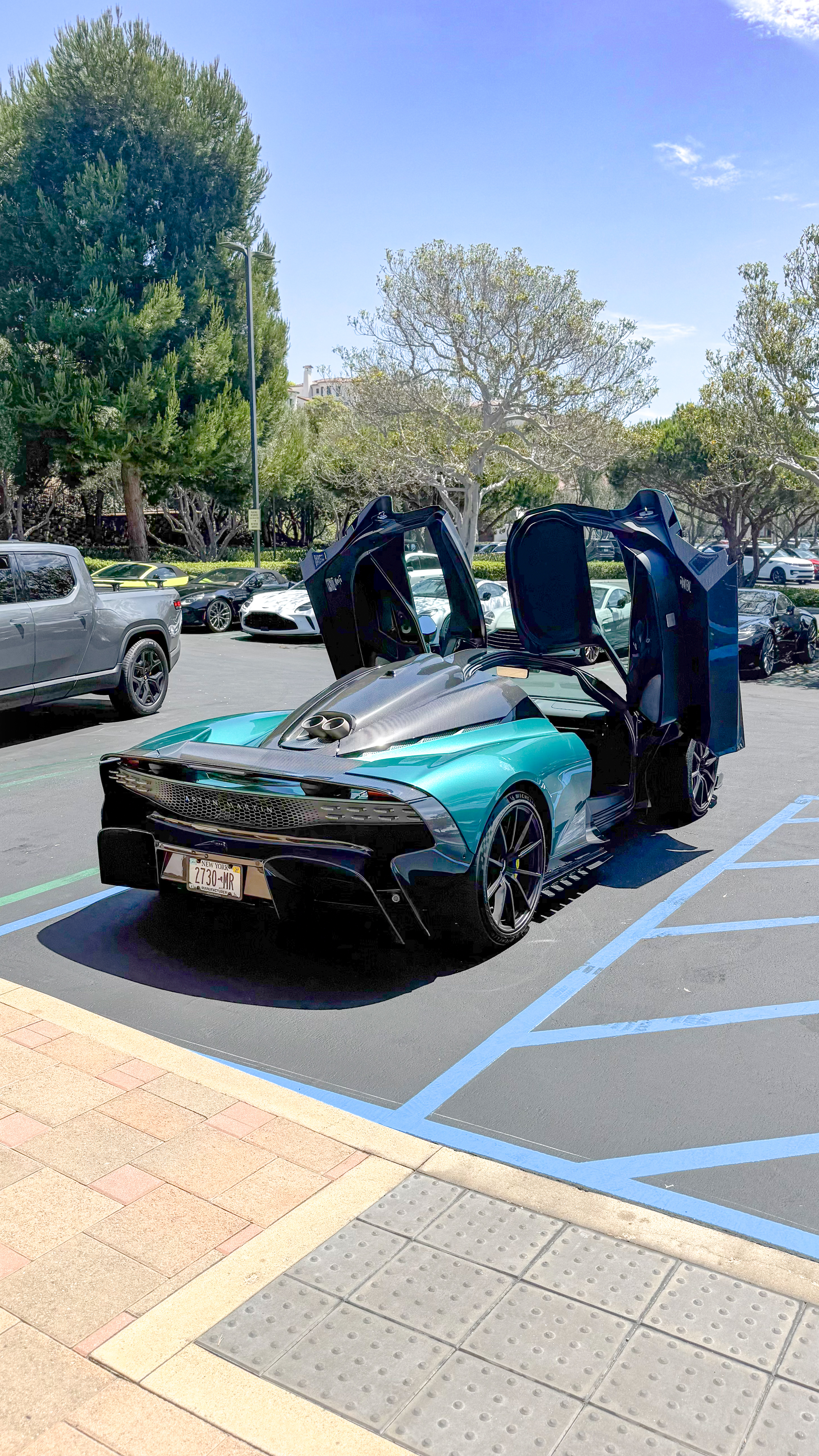 2026 Aston Martin Valhalla — Lineage Image 2