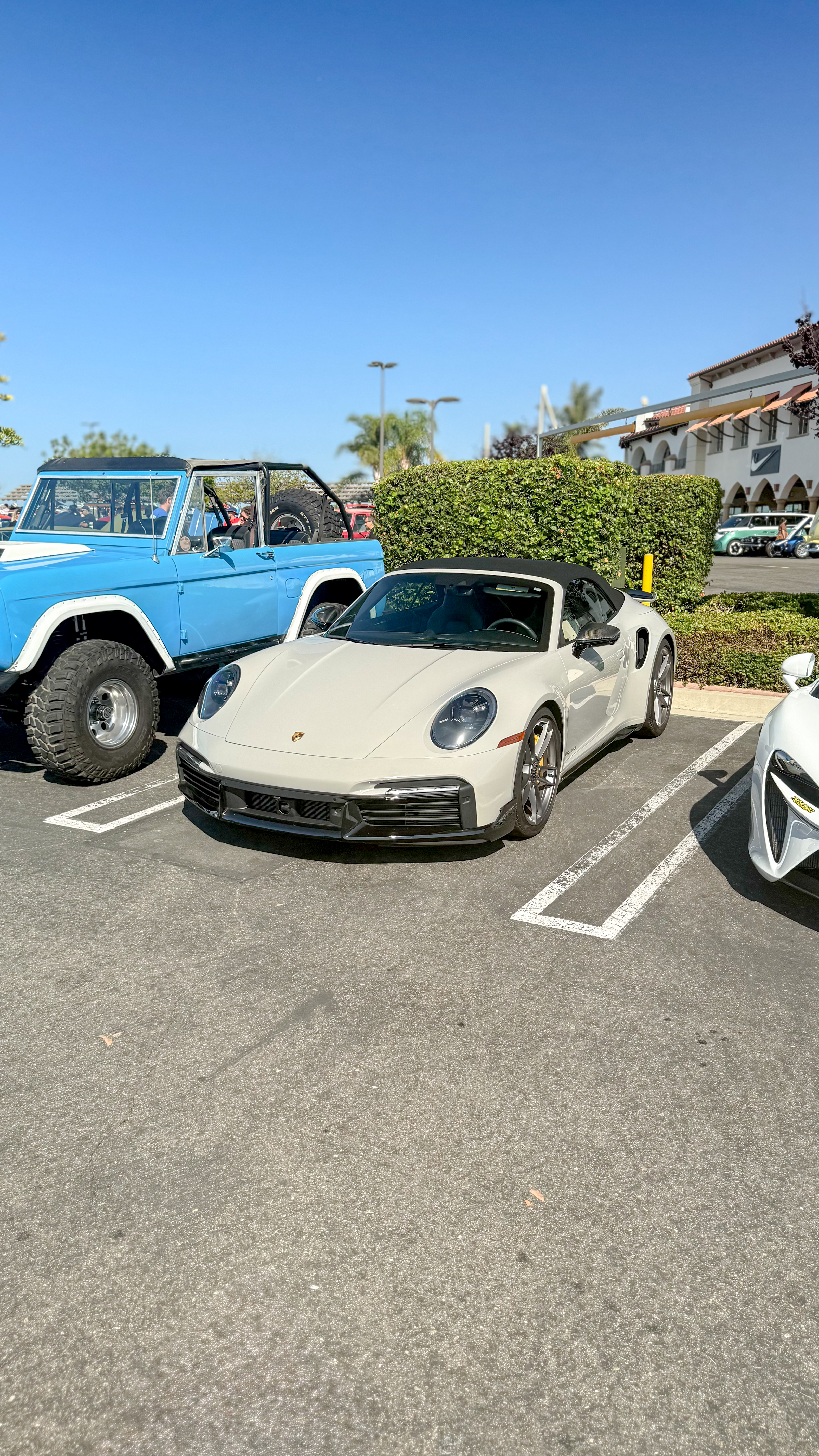 2022 Porsche 911 hero image