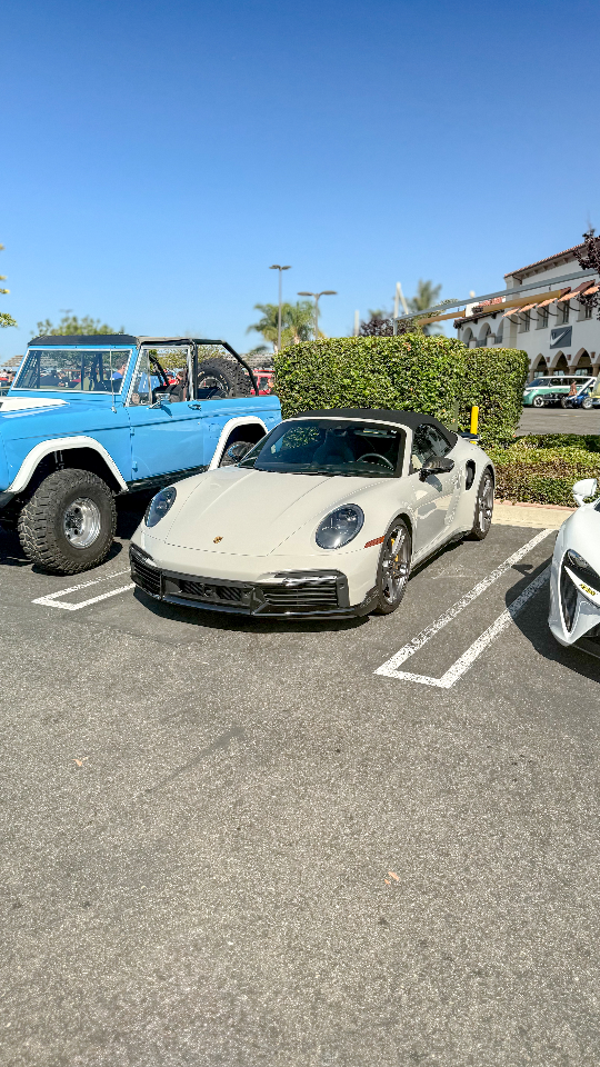 2022 Porsche 911 — Lineage Image 1