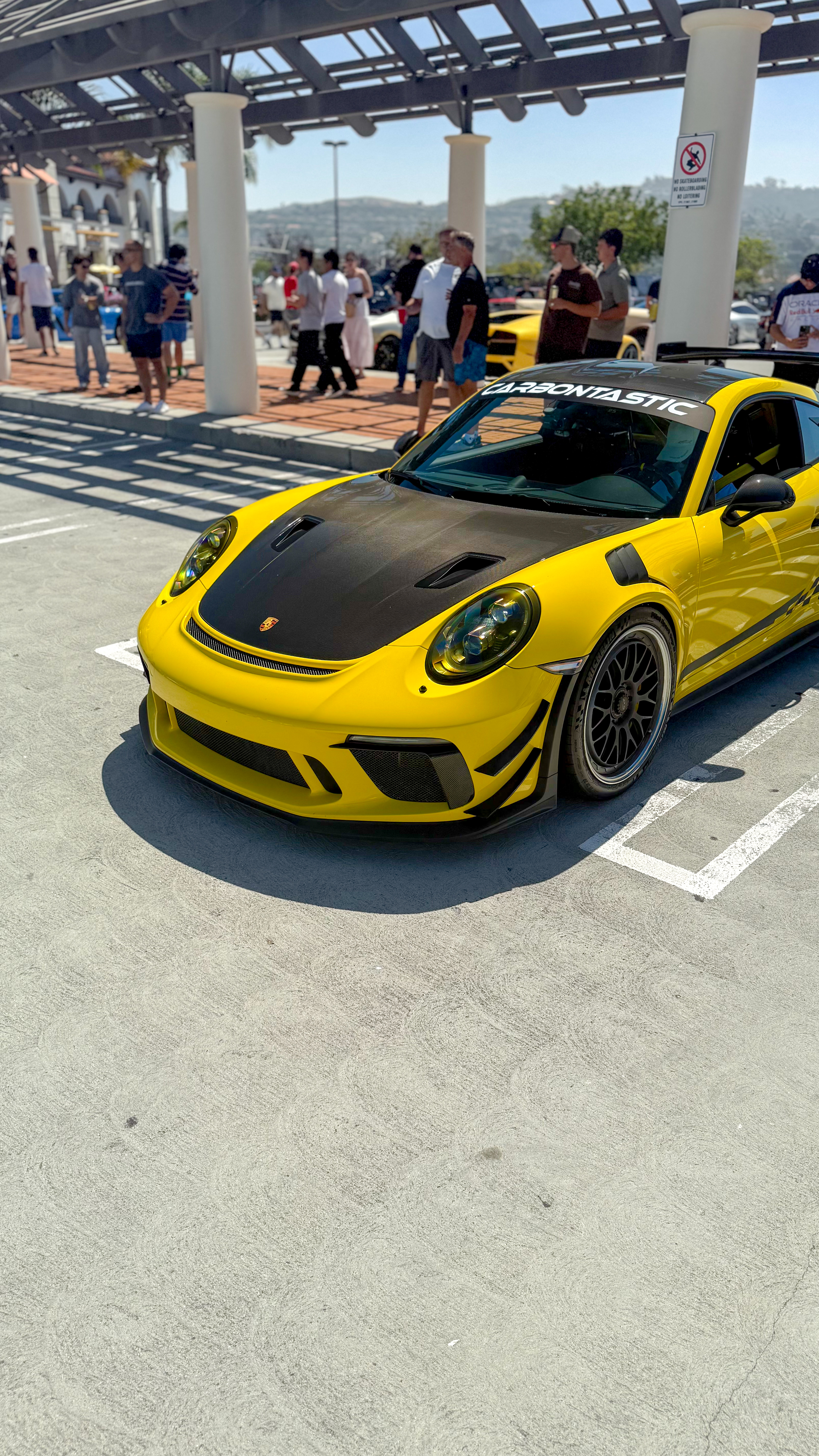 2019 Porsche 911 — Lineage Image 4