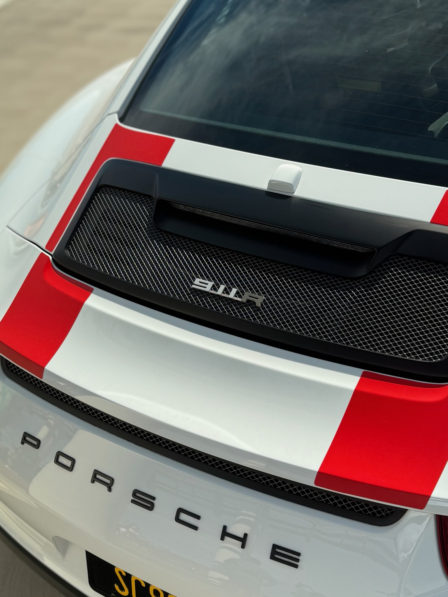 2016 Porsche 911 — Lineage Image 2
