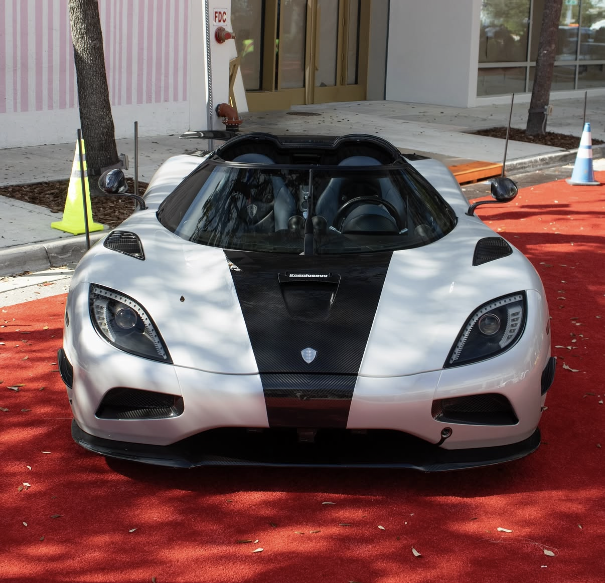 2013 Koenigsegg Agera hero image