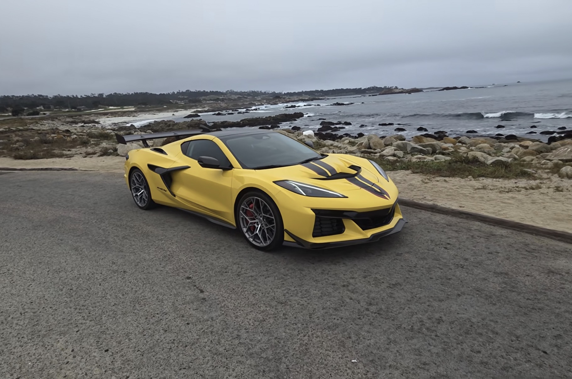 2027 Chevrolet Corvette — Lineage Image 1