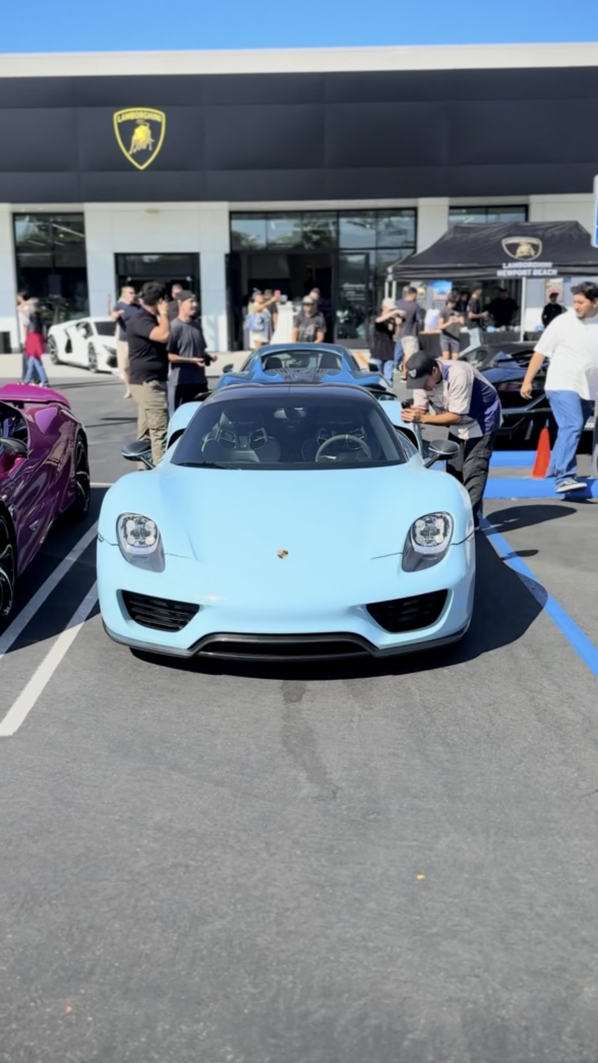 2015 Porsche 918 hero image
