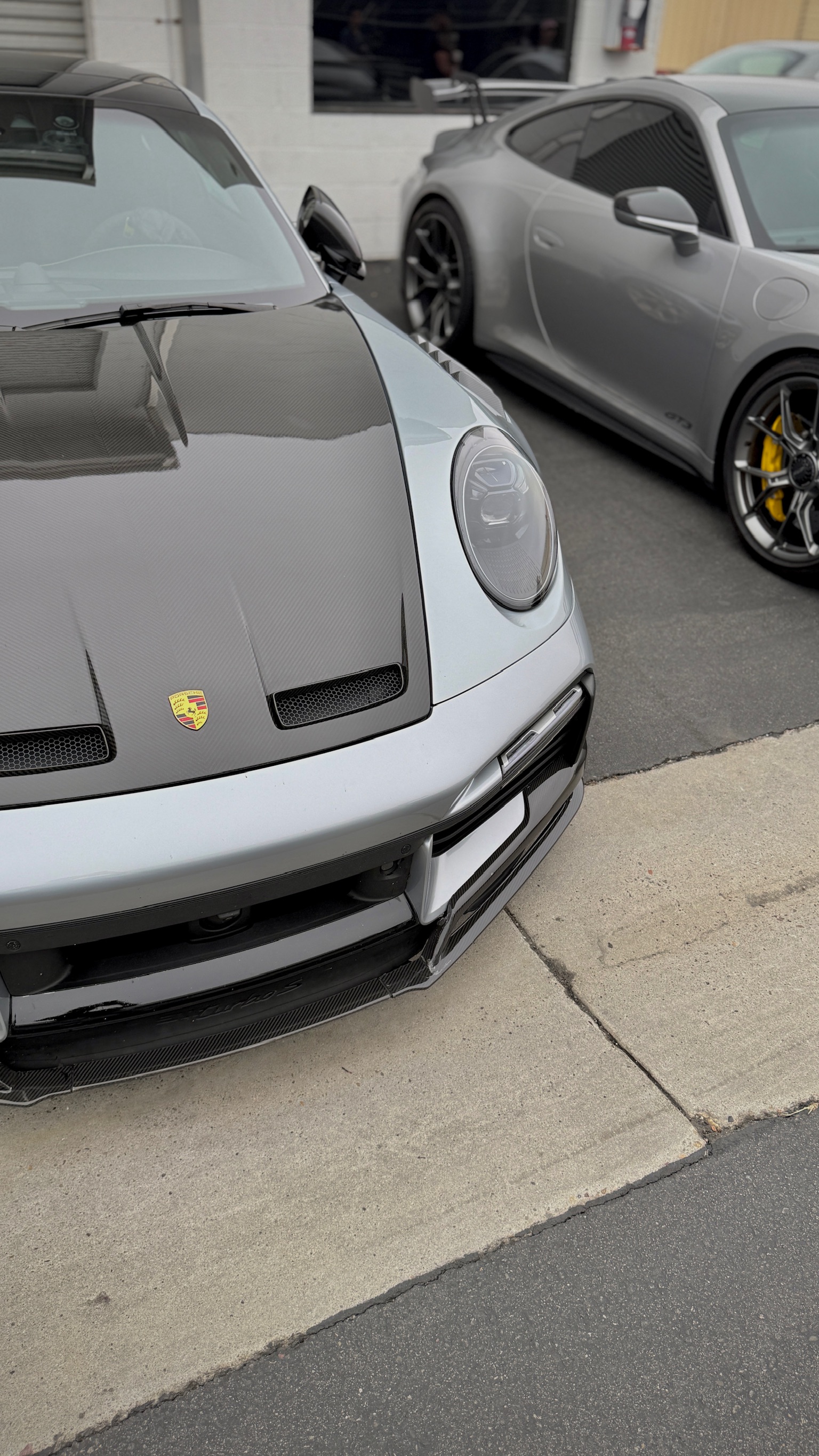 2021 Porsche 911 — Lineage Image 2