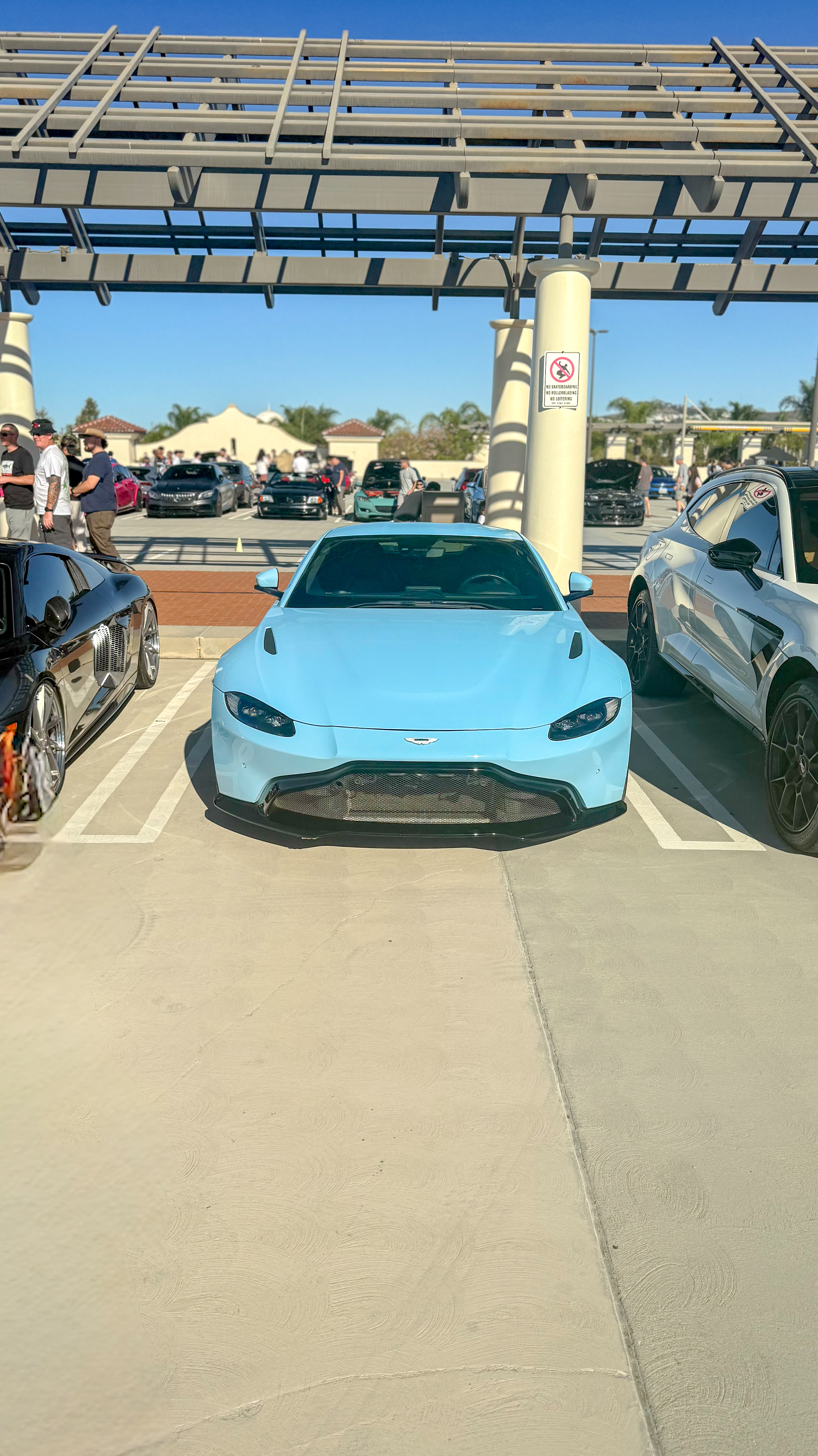 2020 Aston Martin Vantage — Lineage Image 1