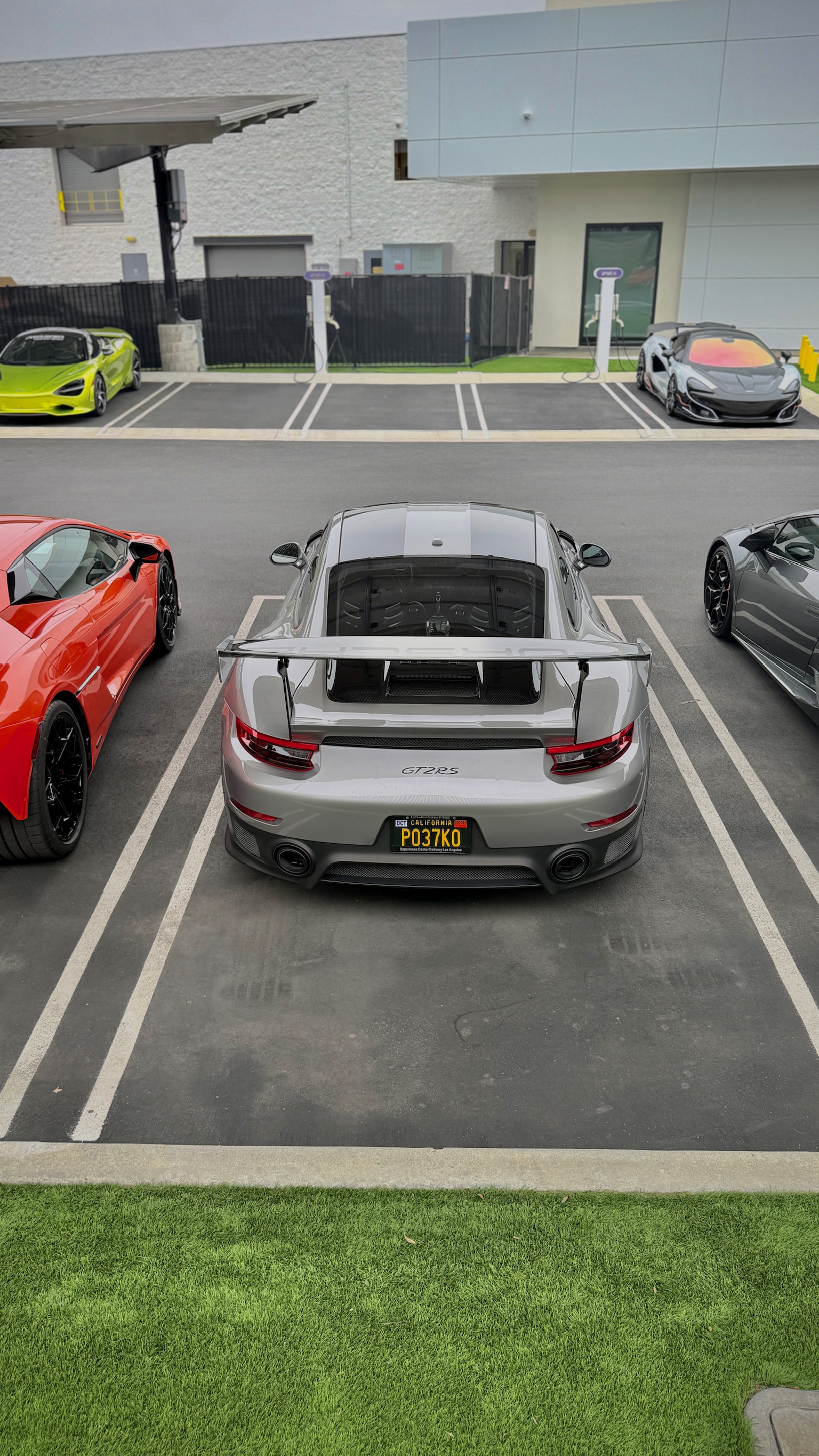 2018 Porsche 911 — Lineage Image 3