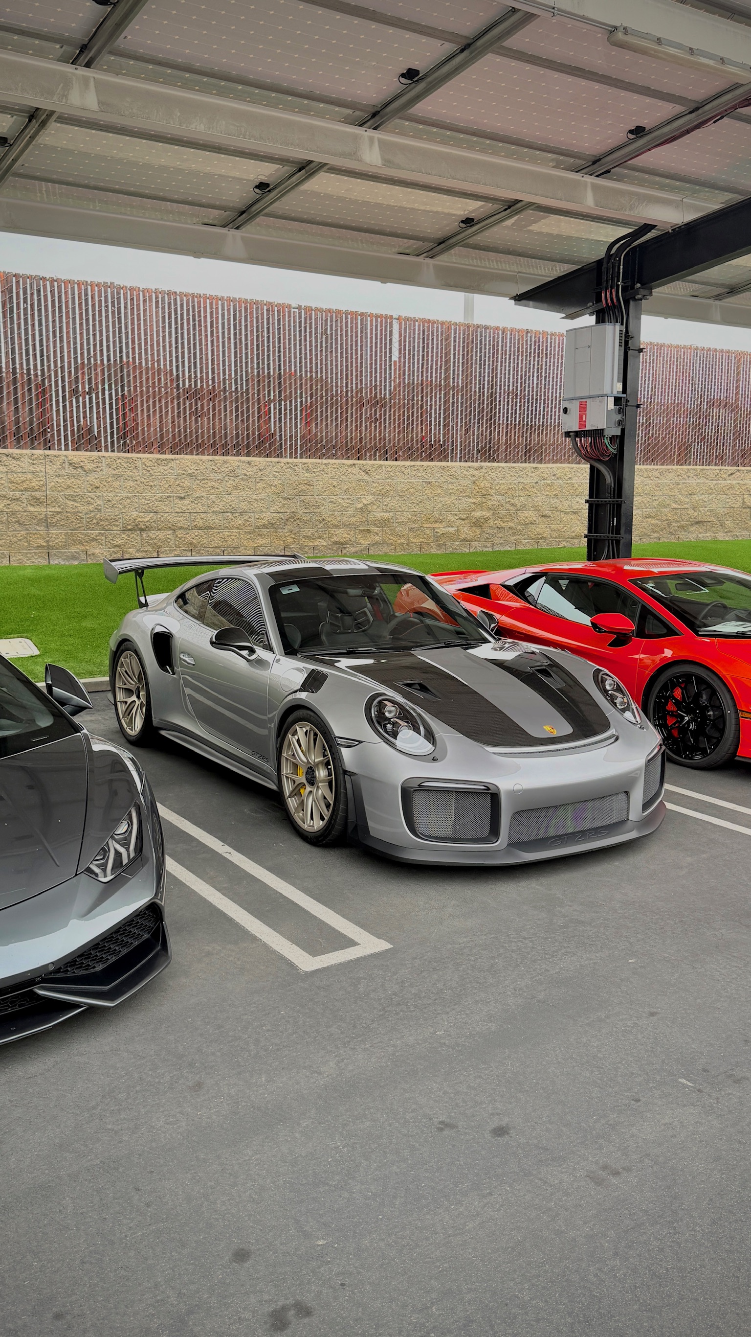 2018 Porsche 911 — Lineage Image 2