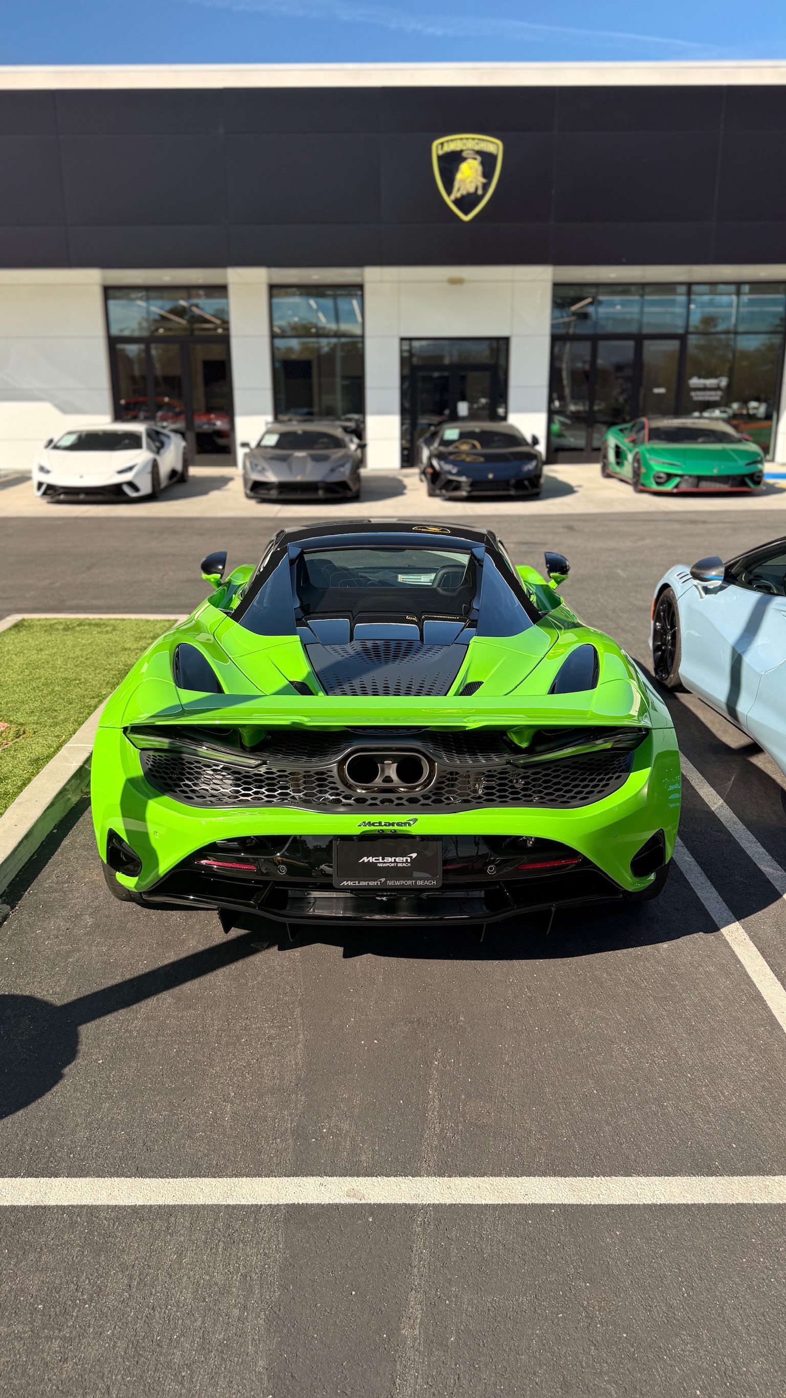 2026 Mclaren 750S — Lineage Image 4