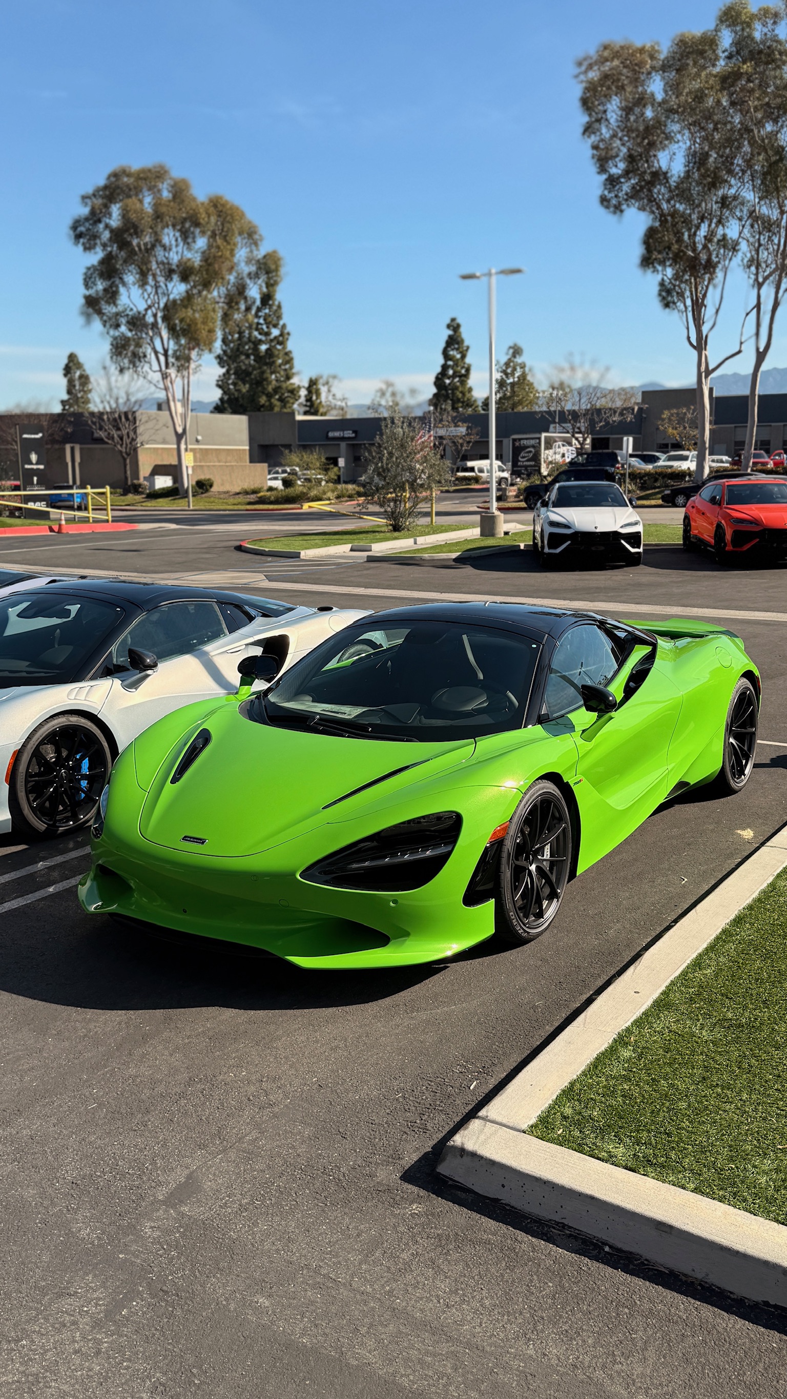 2026 Mclaren 750S — Lineage Image 2