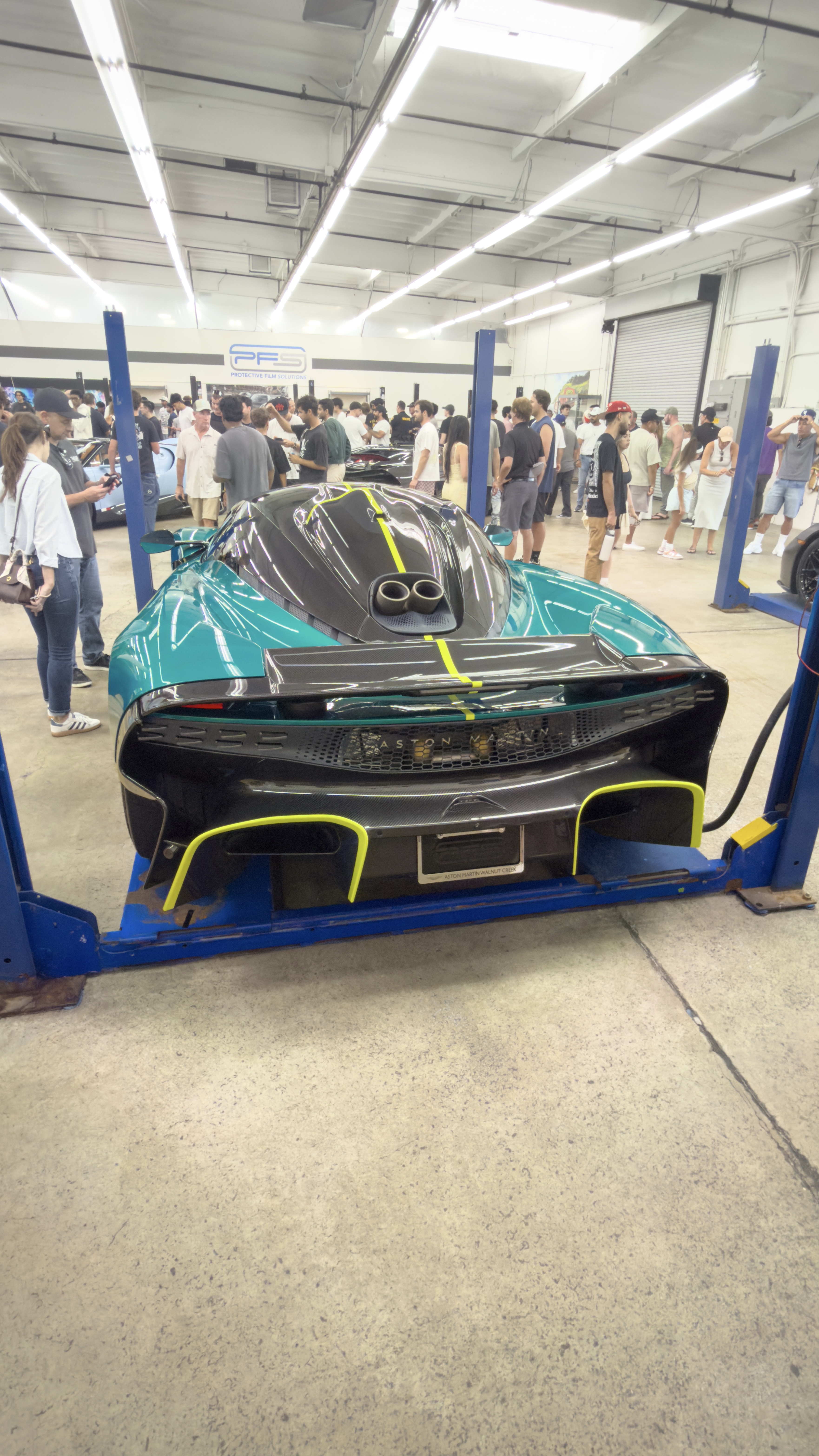 2026 Aston Martin Valhalla — Lineage Image 2
