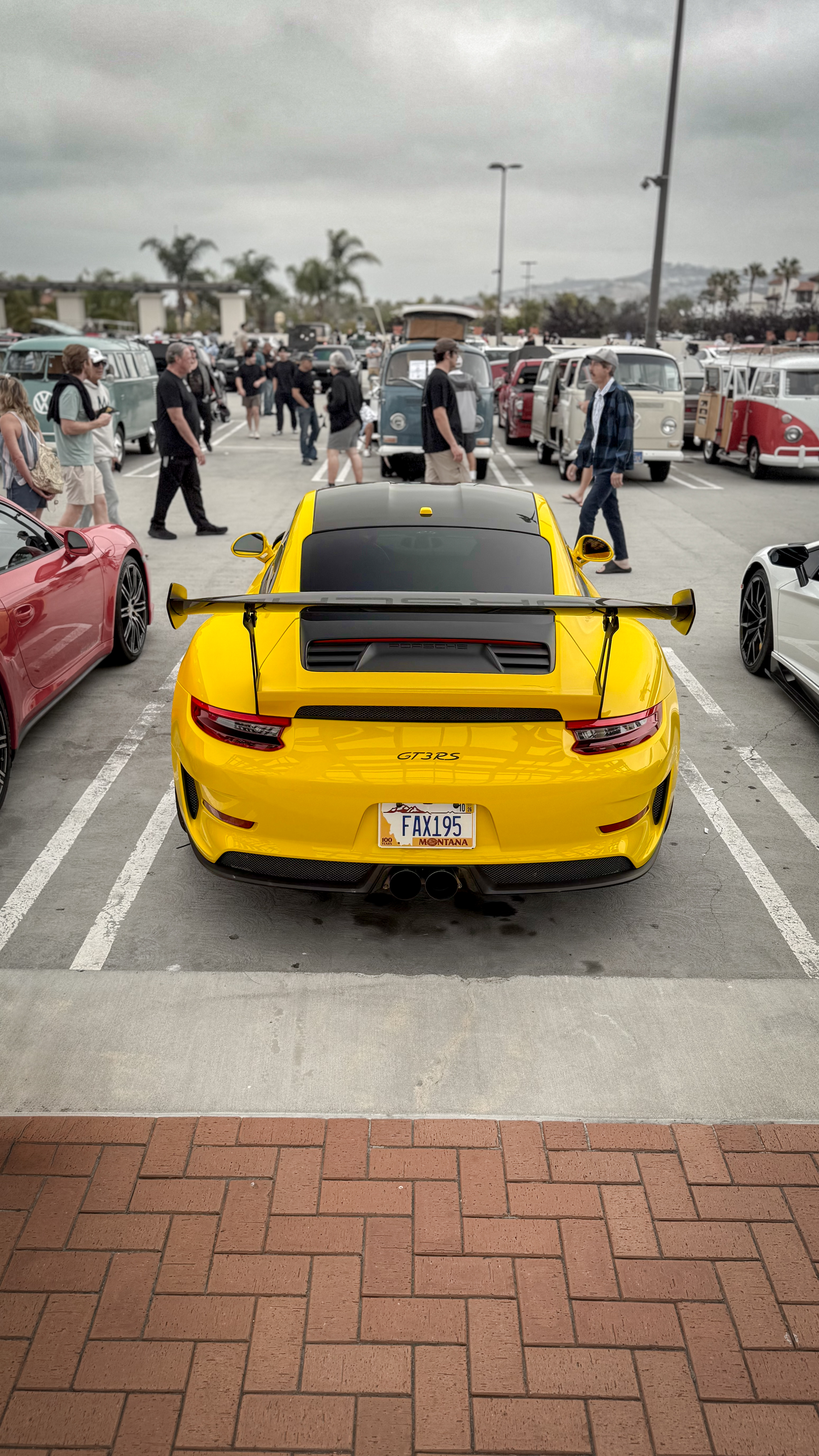 2019 Porsche 911 — Lineage Image 2