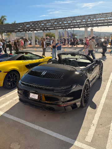 2024 Porsche 911 — Lineage Image 1