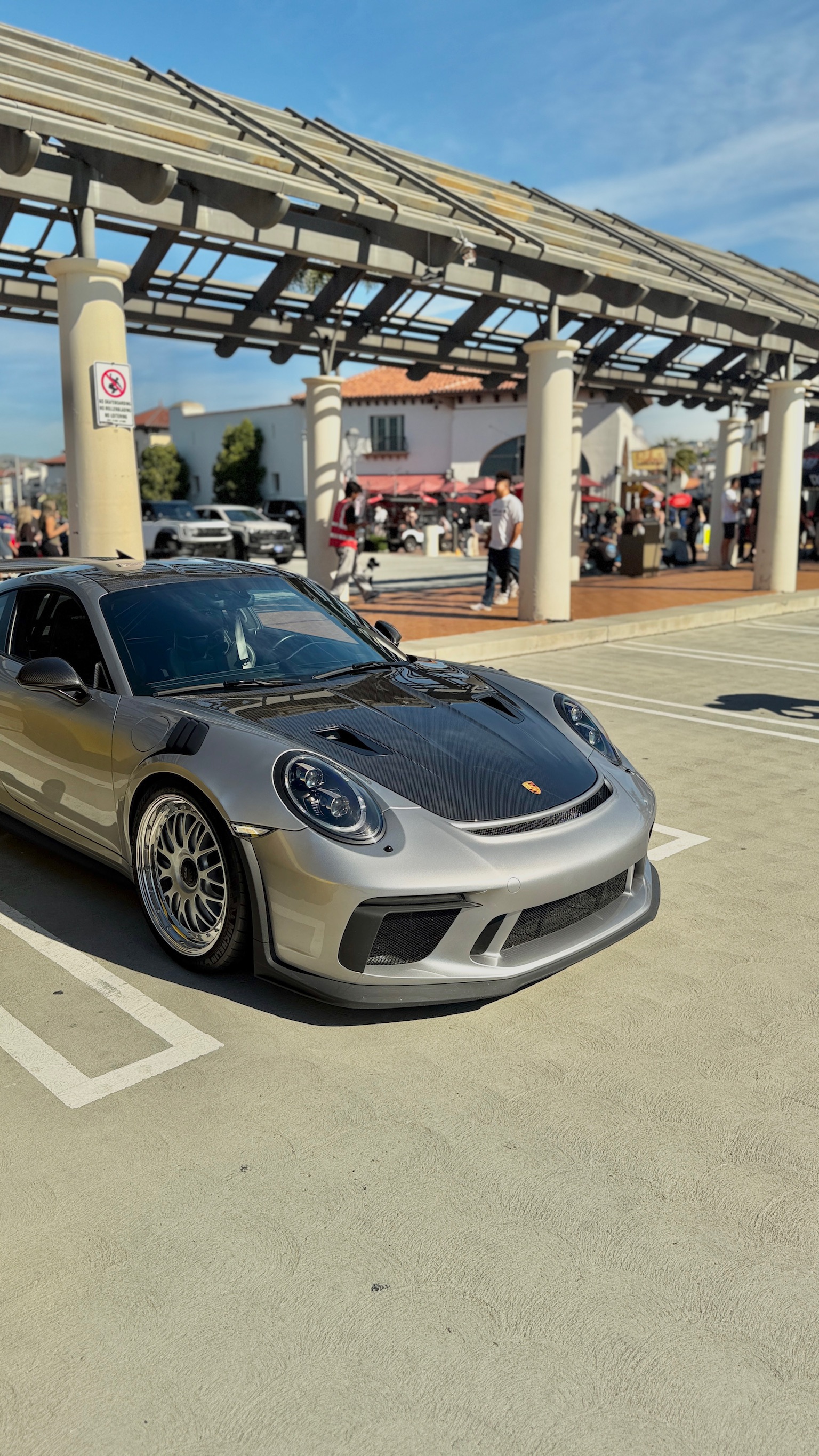 2019 Porsche 911 — Lineage Image 3