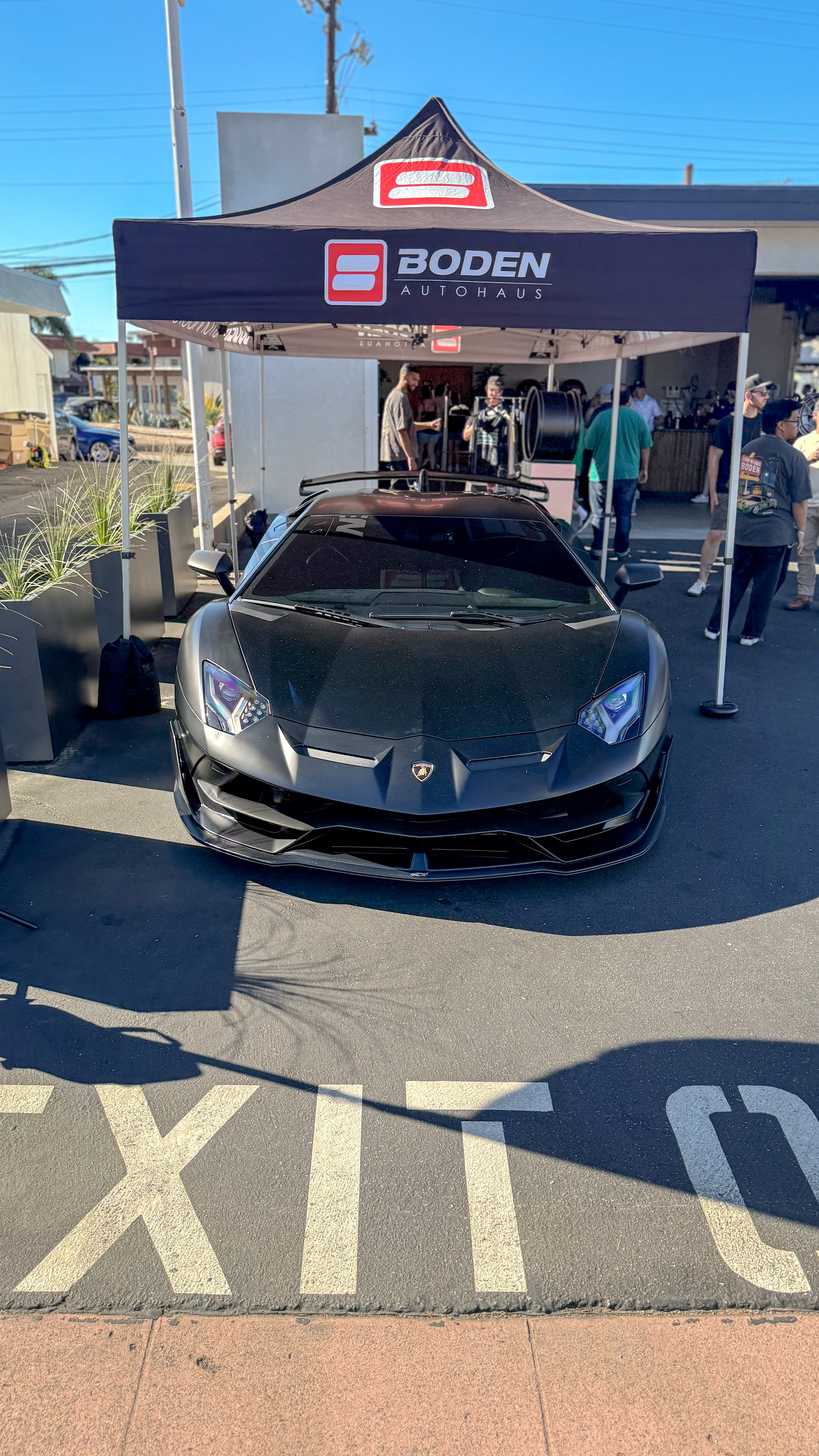 2020 Lamborghini Aventador — Lineage Image 1
