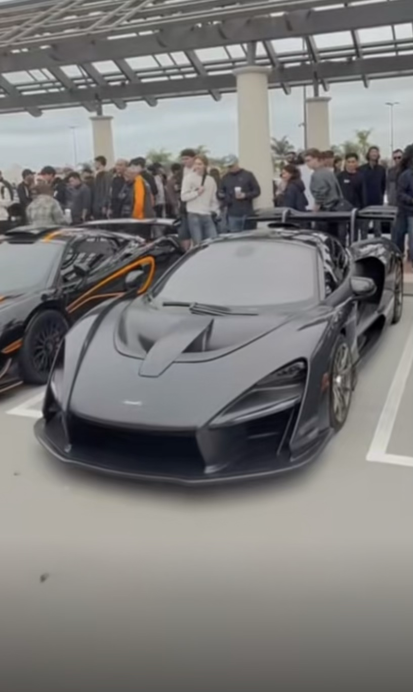 2019 McLaren Senna — Lineage Image 1