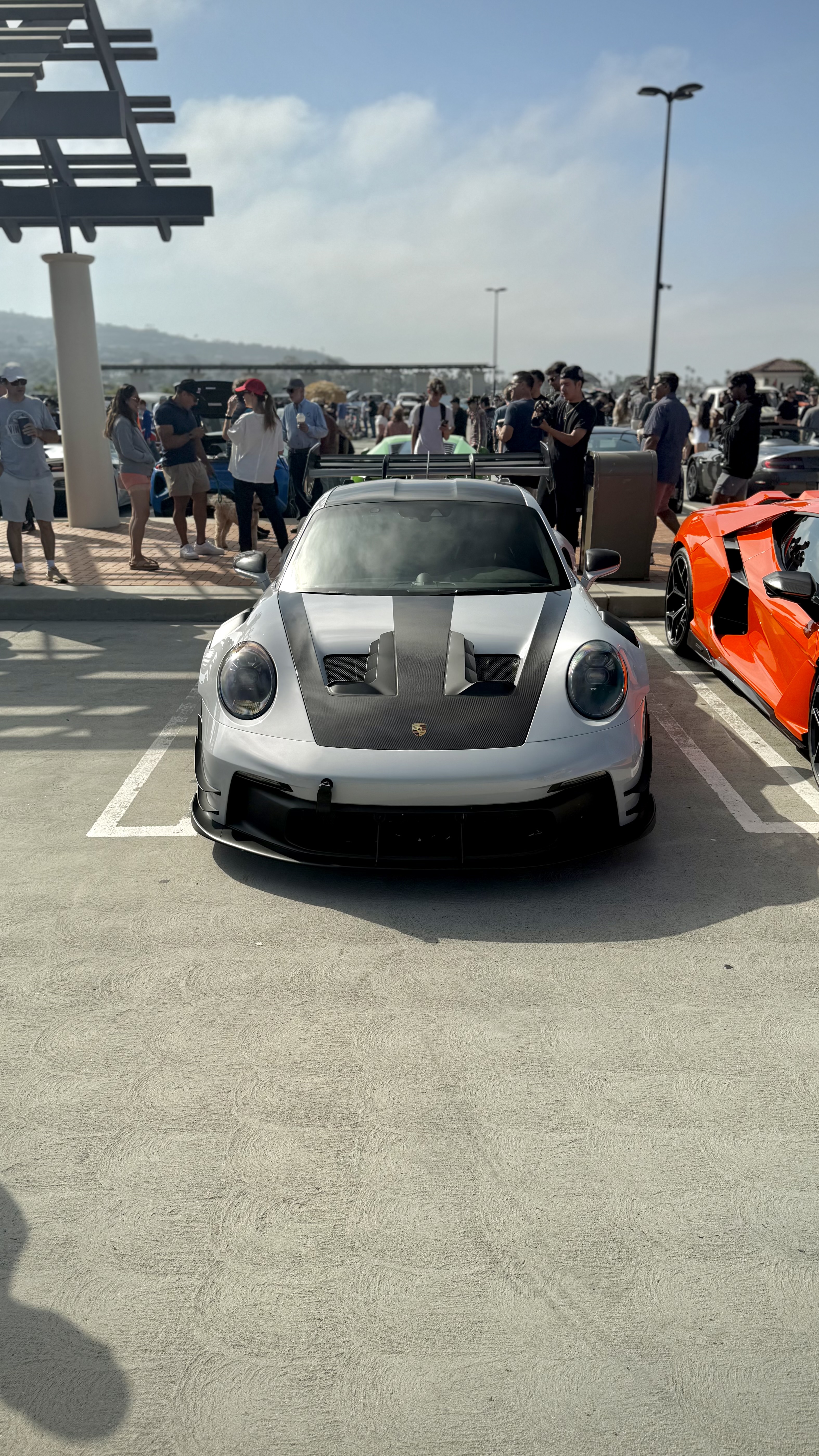 2025 Porsche 911 — Lineage Image 2