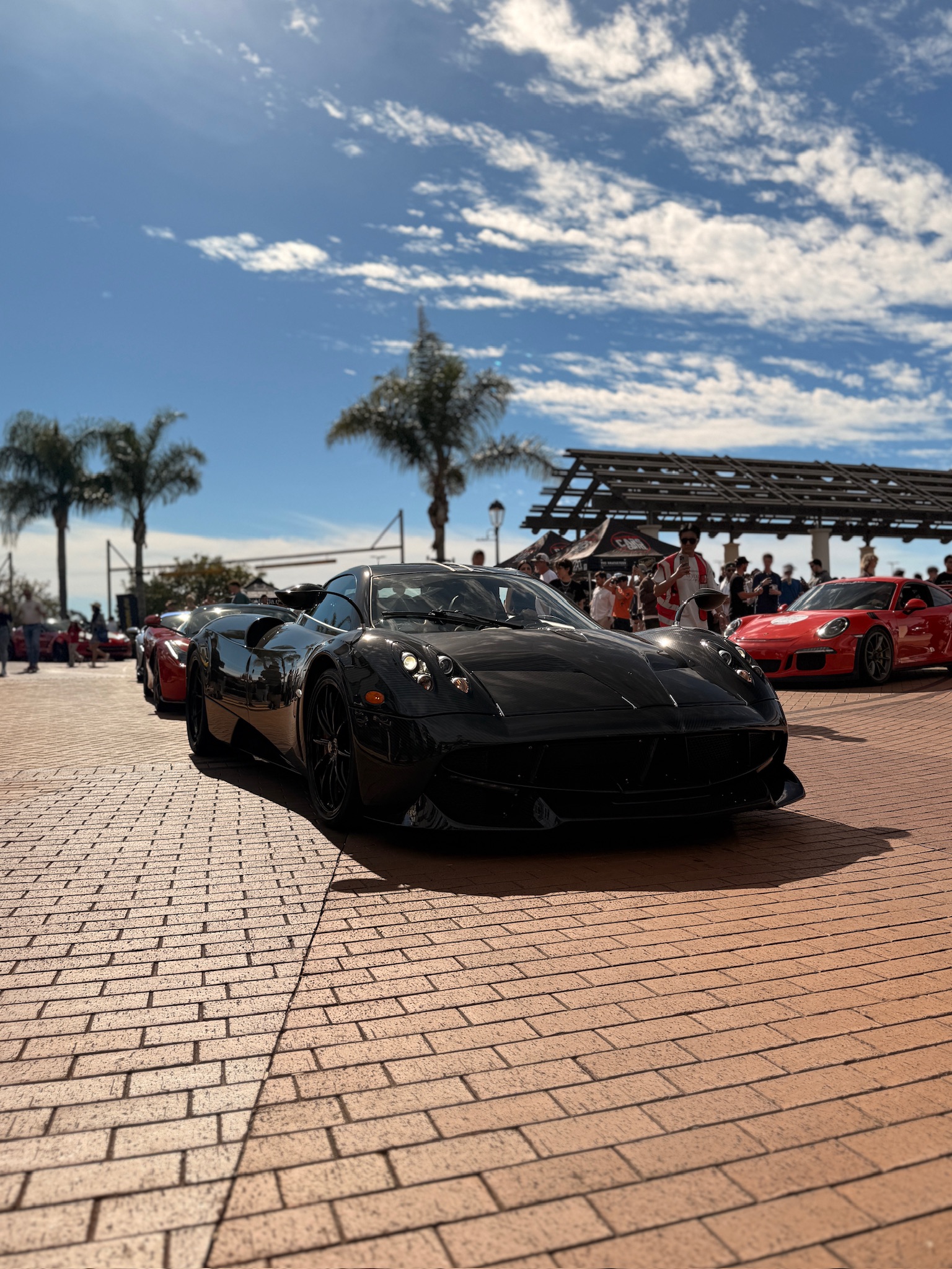2016 Pagani Huayra — Lineage Image 4
