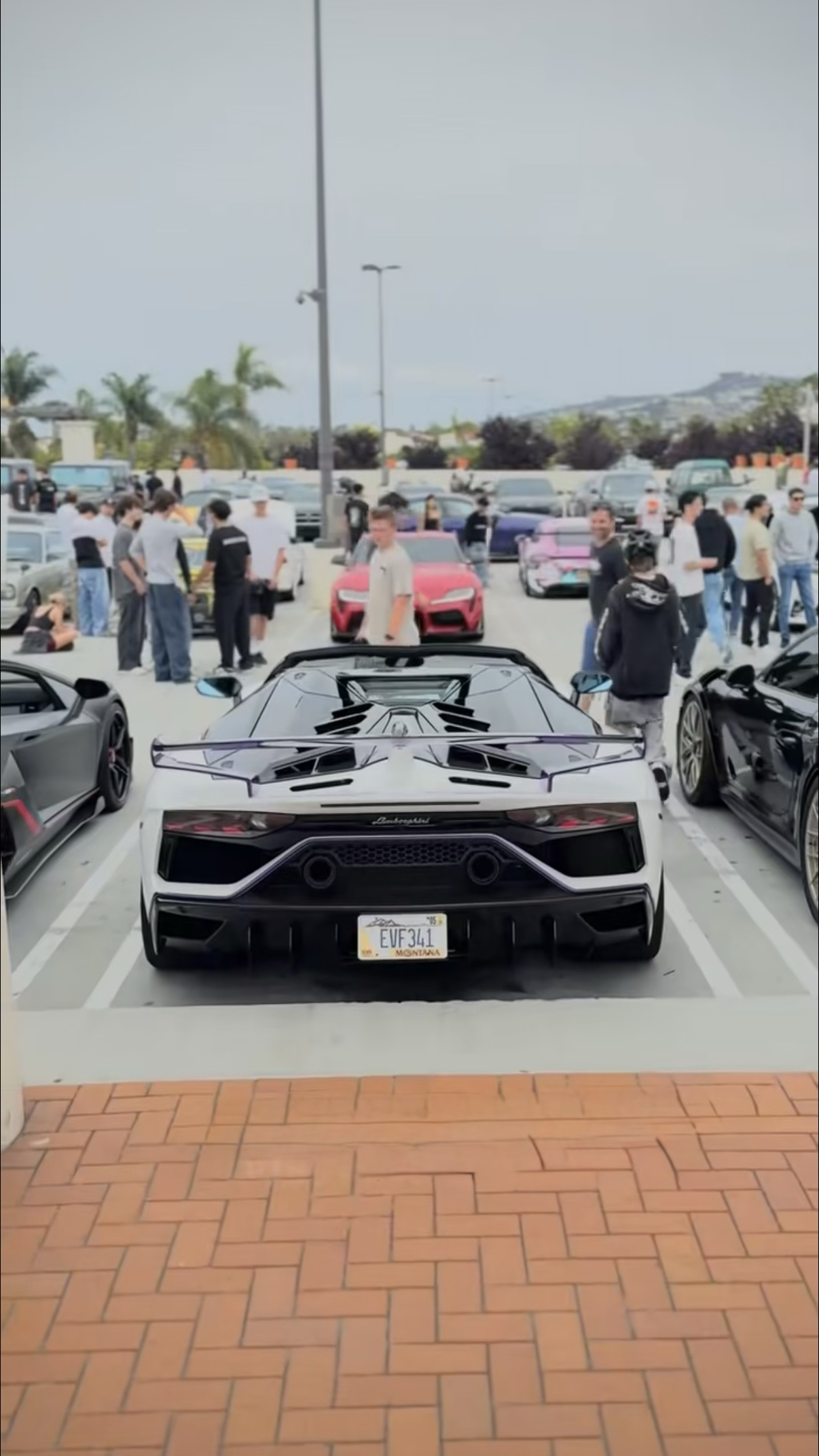 2021 Lamborghini Aventador — Lineage Image 3