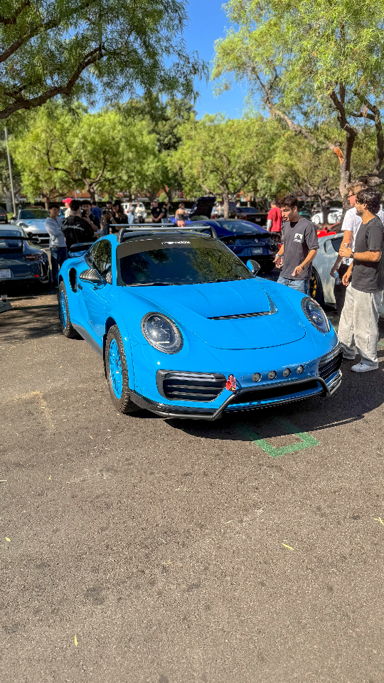 2019 Porsche 911 — Lineage Image 1