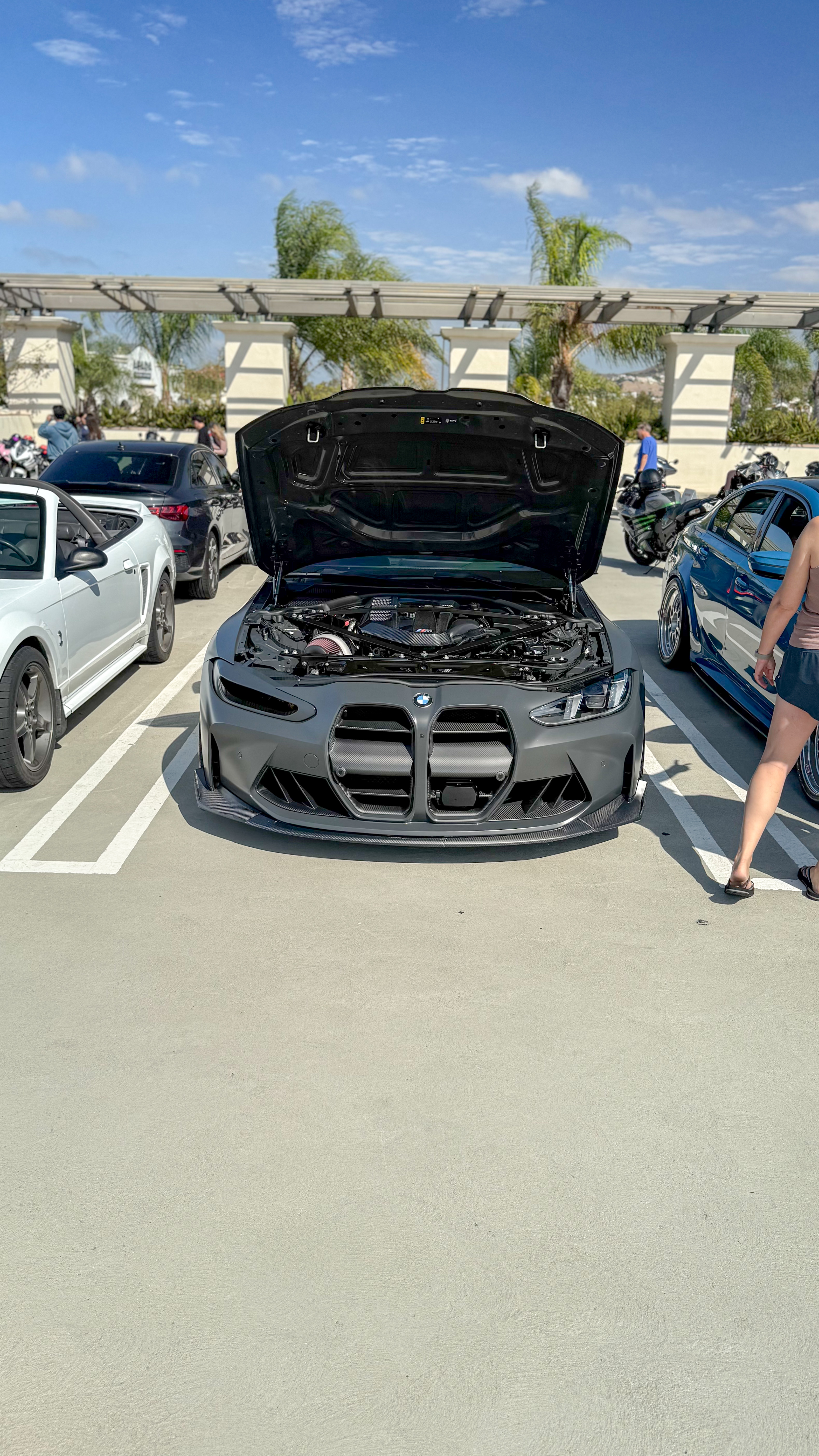 2025 BMW M4 hero image