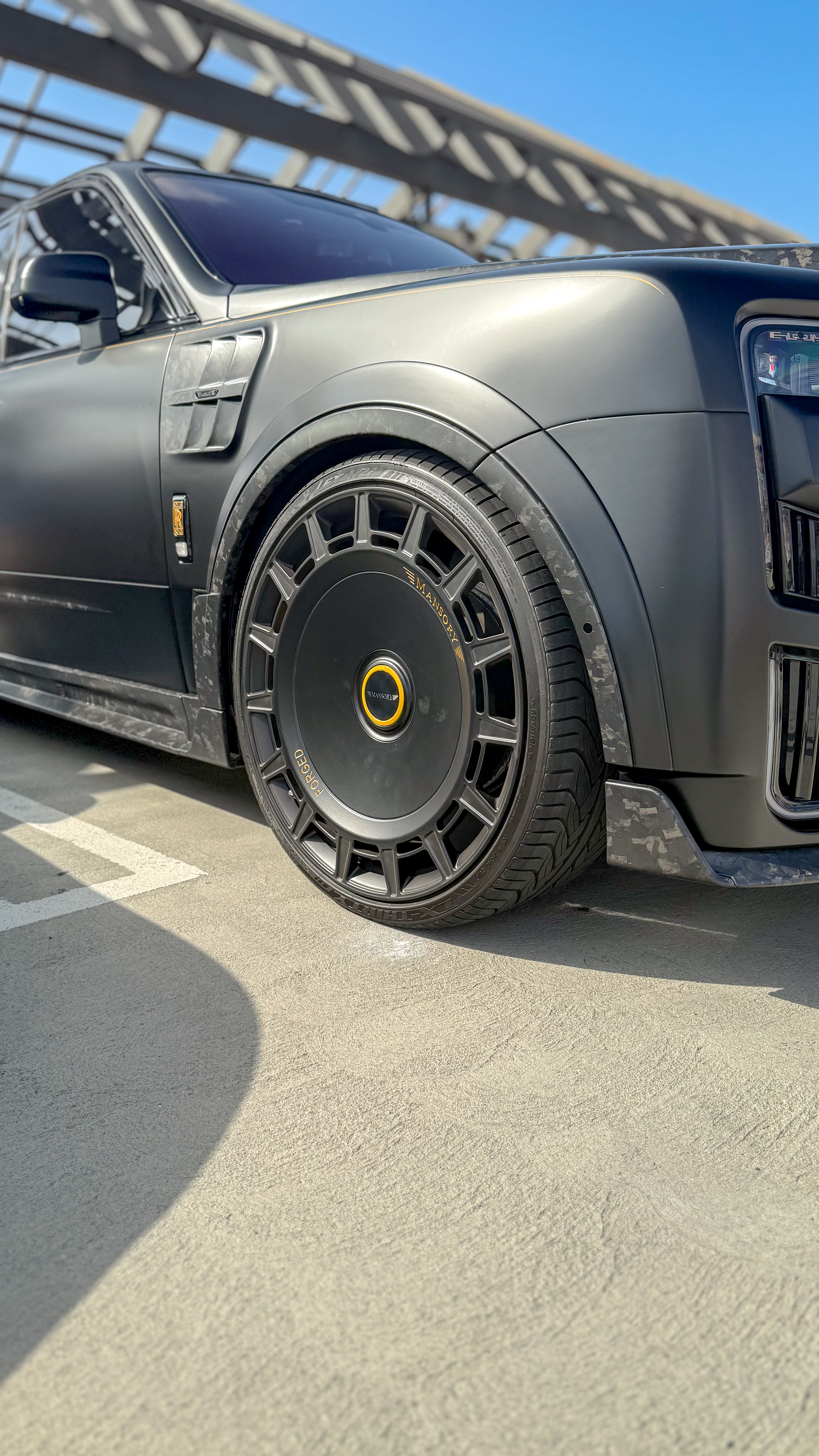 2027 Rolls-royce Cullinan — Lineage Image 4