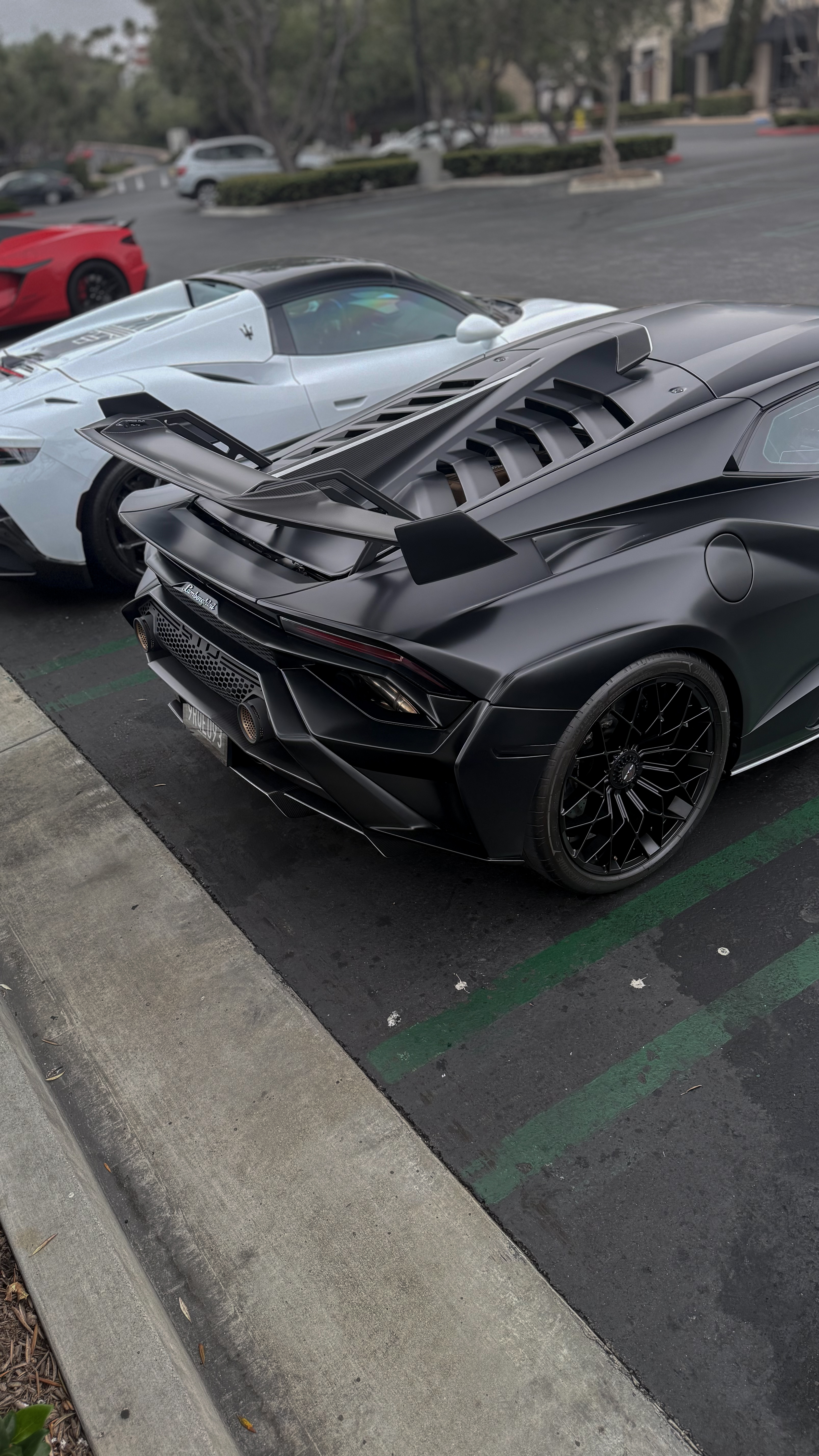 2023 Lamborghini Huracan — Lineage Image 2