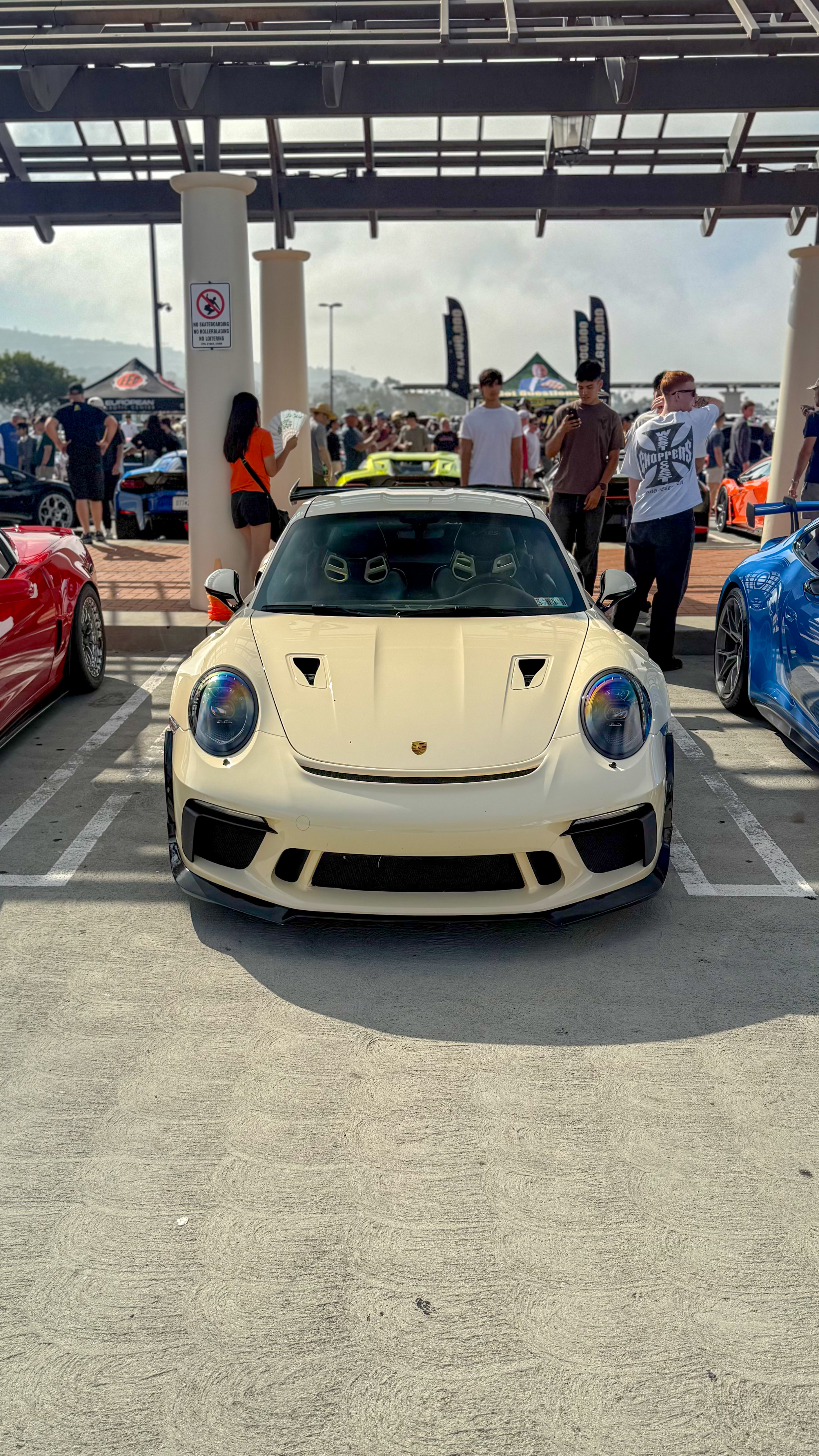 2019 Porsche 911 — Lineage Image 2