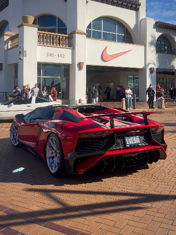 2017 Lamborghini Aventador — Lineage Video 1