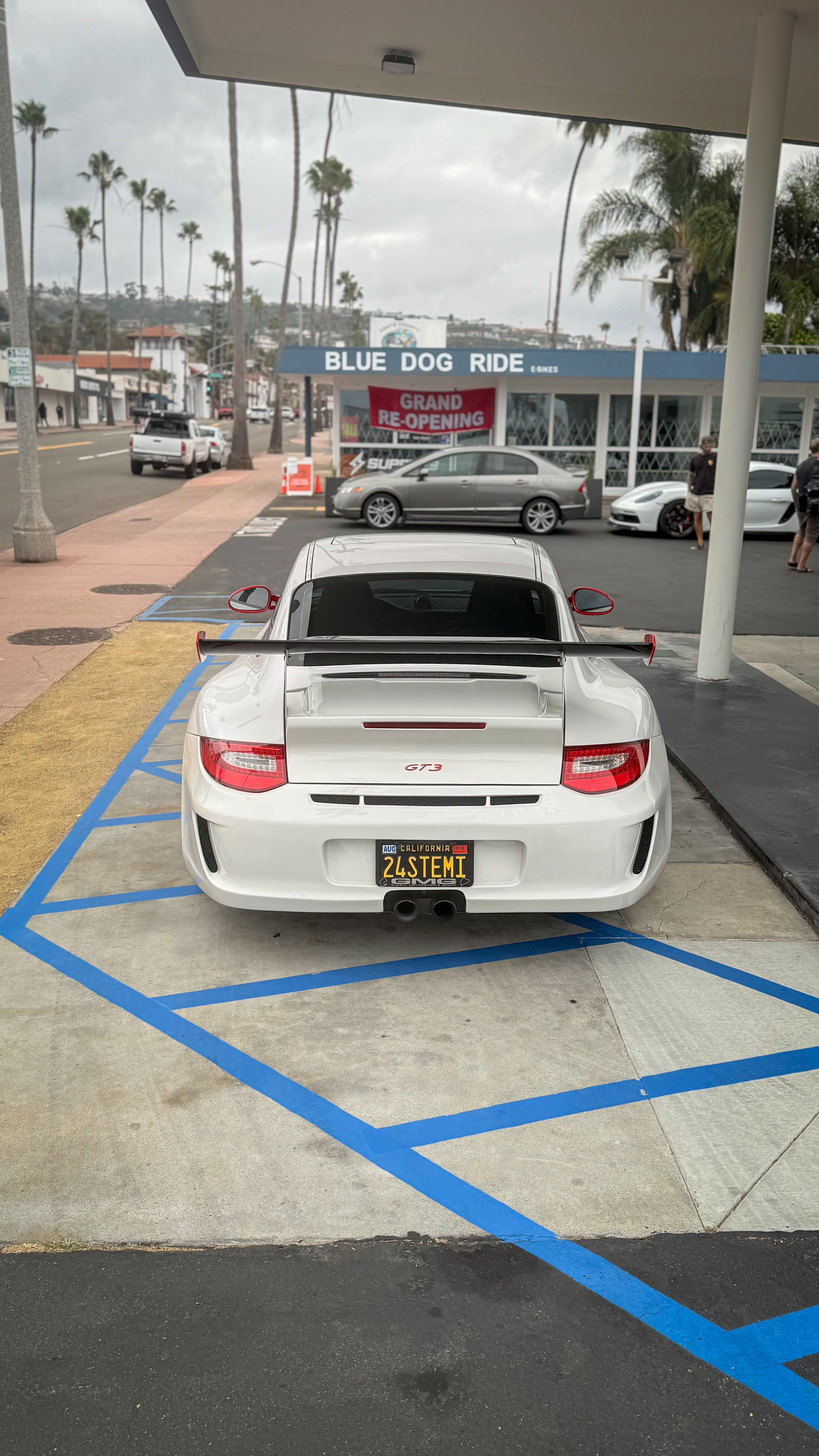 2007 Porsche 911 — Lineage Image 2