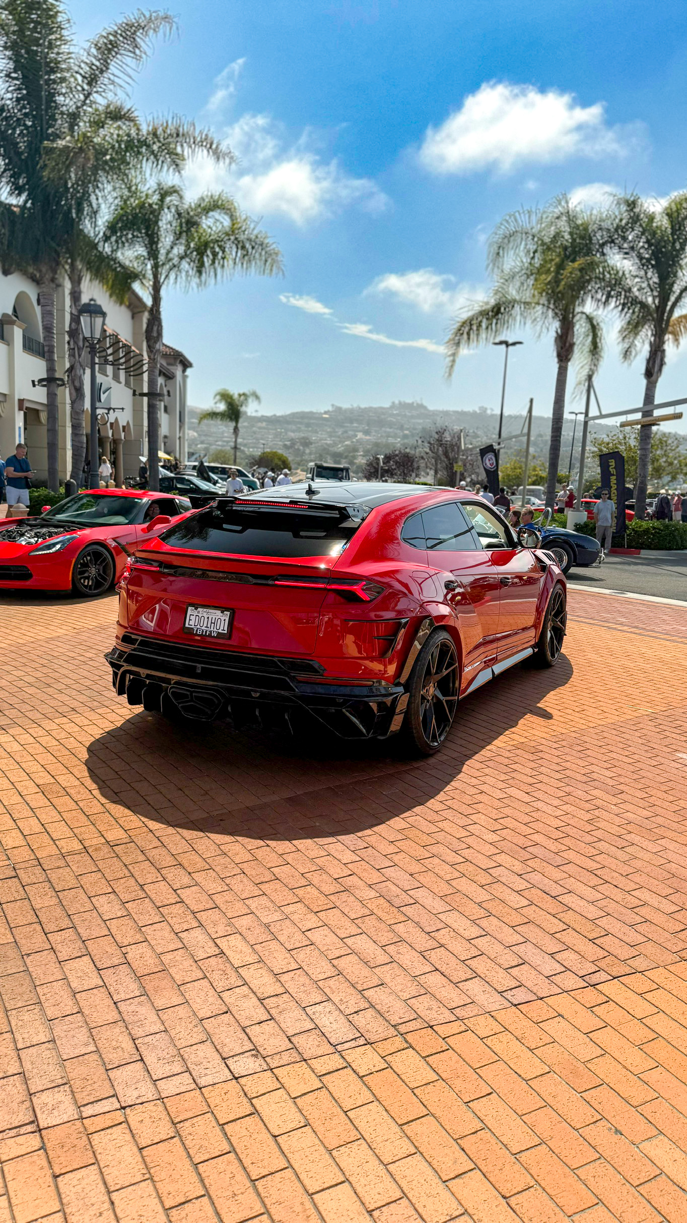 2023 Lamborghini Urus — Lineage Image 2